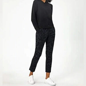 Ajisai Travel Casual Lounge Pants Stretch Black Camo Pants Womens Size Medium